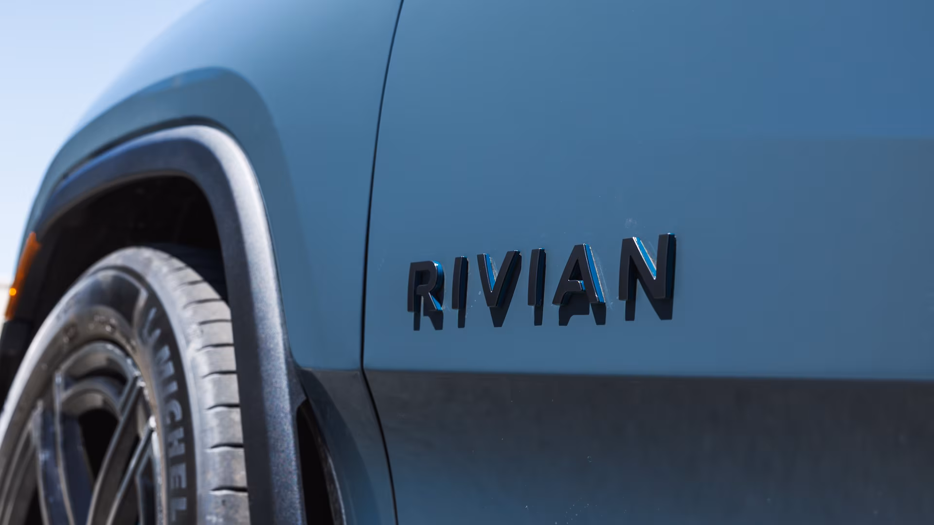 Gen 2 Rivian R1 Quad Badging